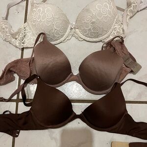 Elegant Lace and Smooth Women's Bra Set - Cream and Brown